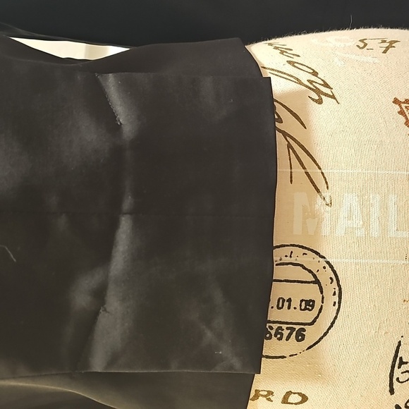 Zara Fitted, Ruffled/Pleated Cotton Blend, Women's  Black Bolero Jacket, Size 2P - Picture 7 of 9